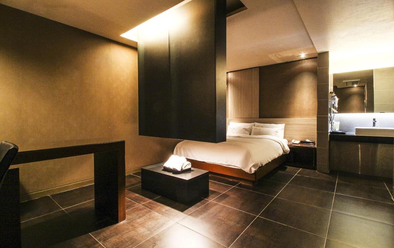 Haeundae Yeoubi Hotel Pusan Zewnętrze zdjęcie