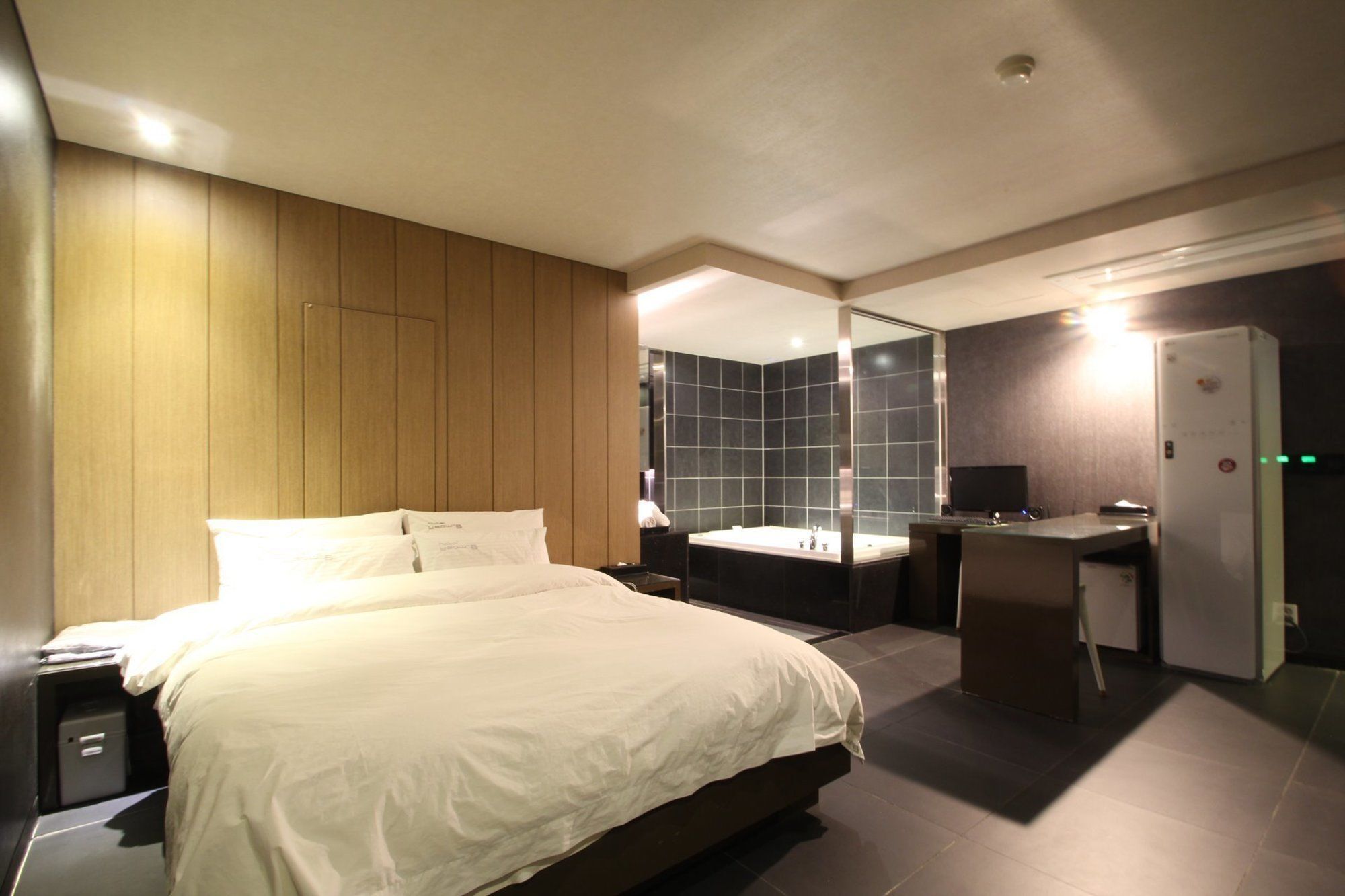 Haeundae Yeoubi Hotel Pusan Zewnętrze zdjęcie